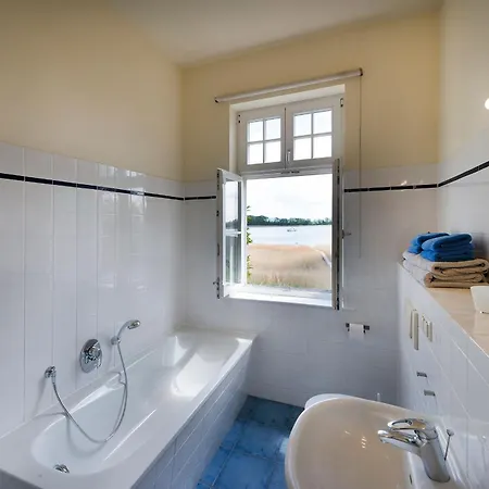 Apartment Im Zweiten Obergeschoss Des Gutshauses