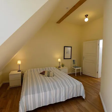 Im Zweiten Obergeschoss Des Gutshauses Apartment *